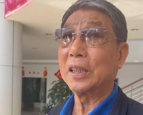 小荡货夹得我又紧又爽