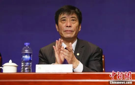 成人久久久精品乱码一区二区三区